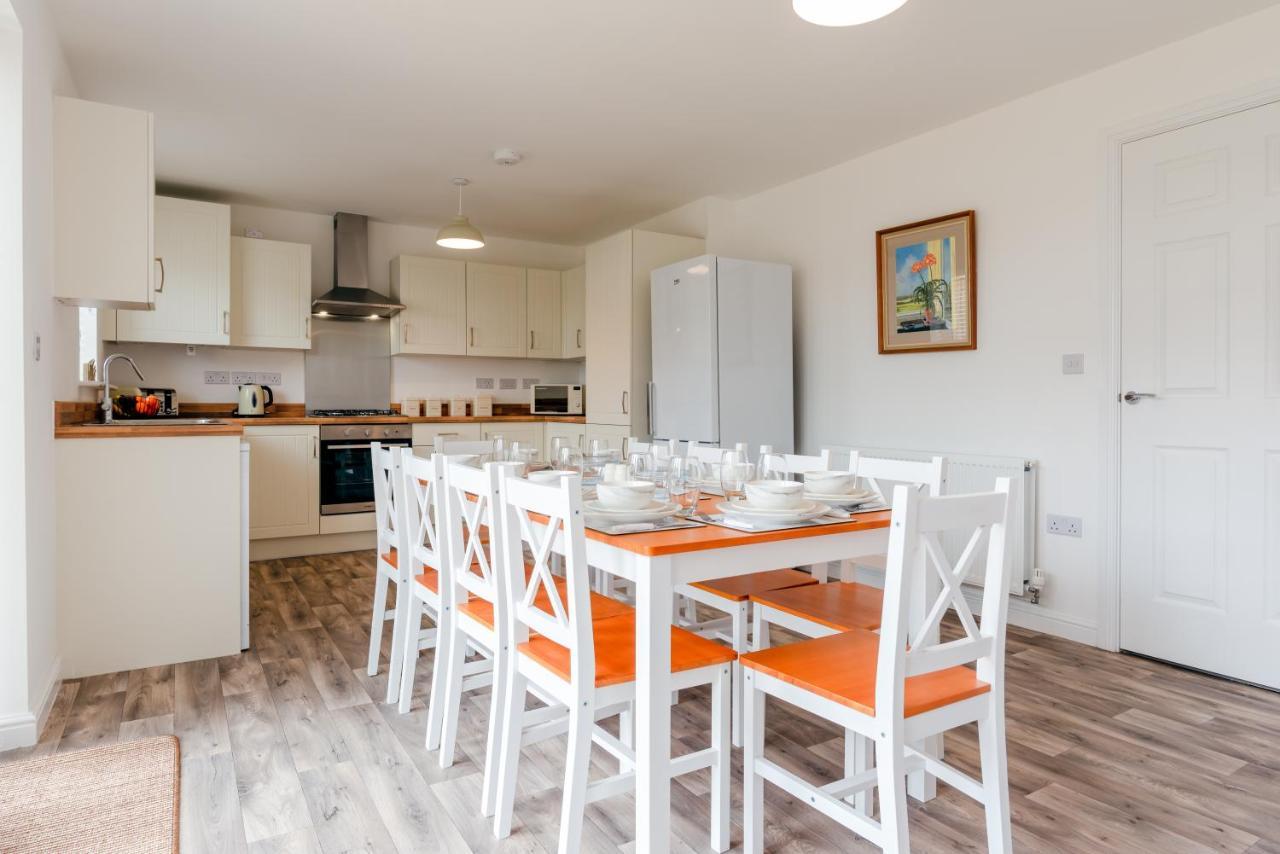 Oakley - Large, Elegant, Dog Friendly & Parking Villa Whitby Exterior foto